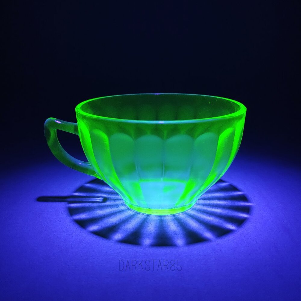 Federal Glass Hostess Green Uranium Glass Optic Coffee Tea Cup (No Saucer)